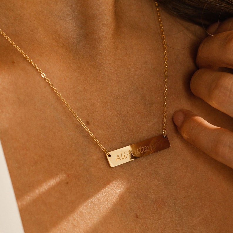 Personalized 16k Gold Plated Name Necklace: Custom Jewelry Gift