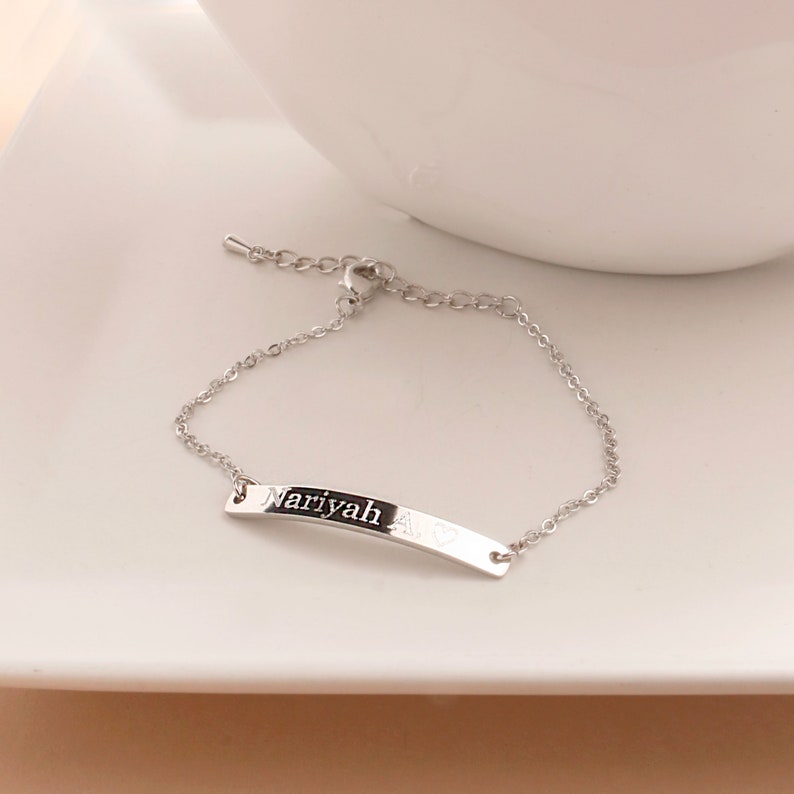 Personalized 16K Gold Plated Name Bracelet - Custom Engraved Jewelry