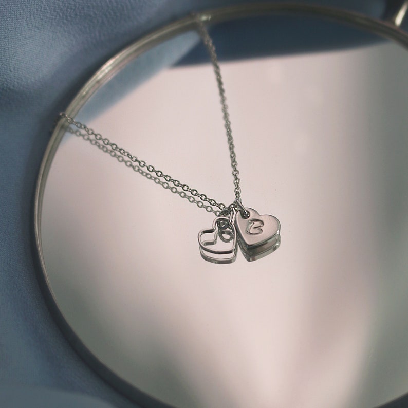 Dainty Heart Initial Anklet: Trendy Beach Ankle Bracelet