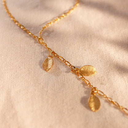 Gold Leaf Toe Anklet: Dainty Foot Chain, 16K Plated Jewelry
