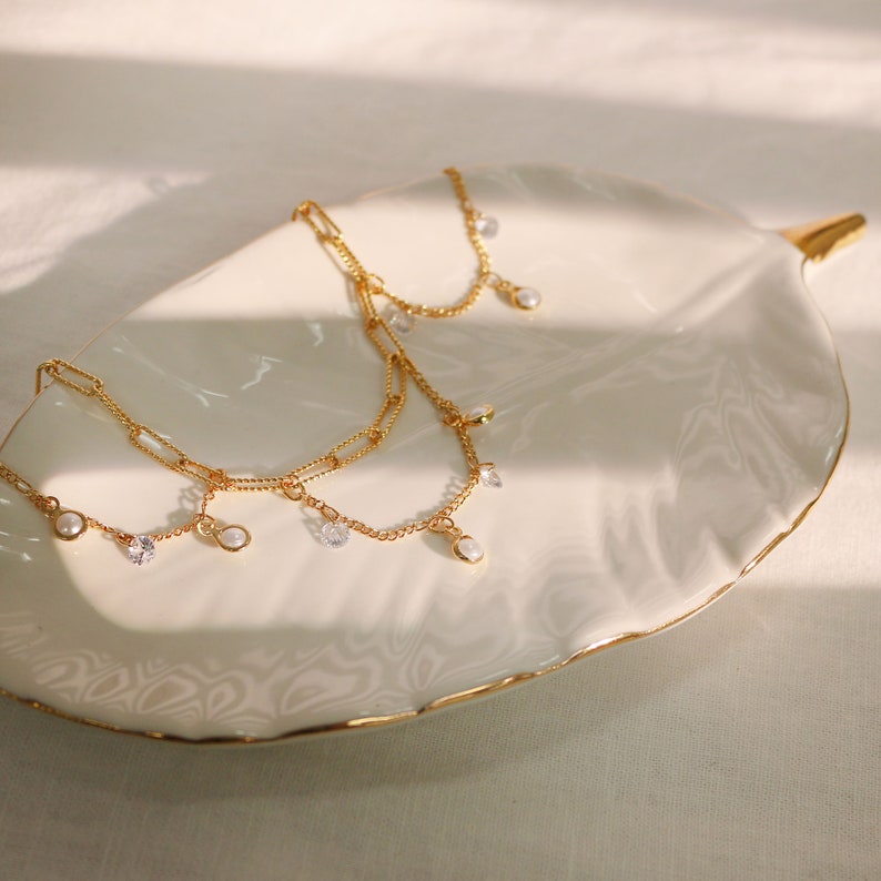 Pearl & Cubic Zirconia Gold Anklet: Elegant Party Jewelry
