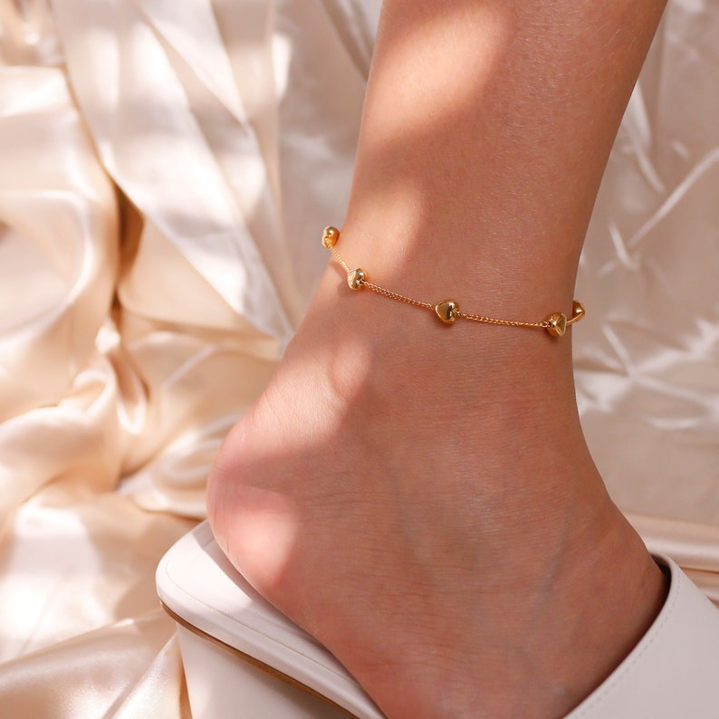 Gold Heart Anklet: Dainty 16K Plated Minimalist Ankle Bracelet