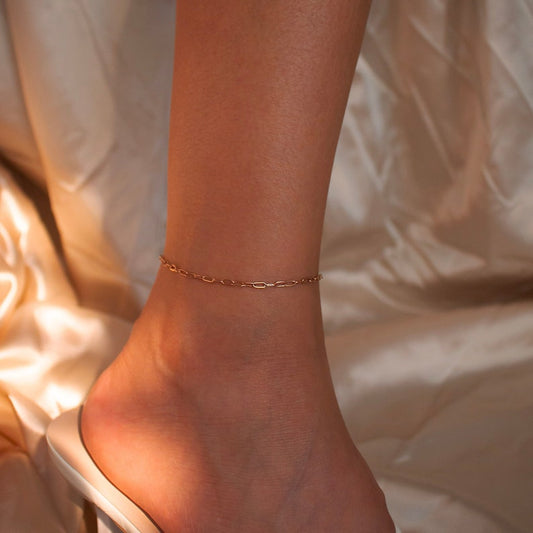 Minimalist Clip Chain Anklet: 16K Gold Plated Layering Anklet