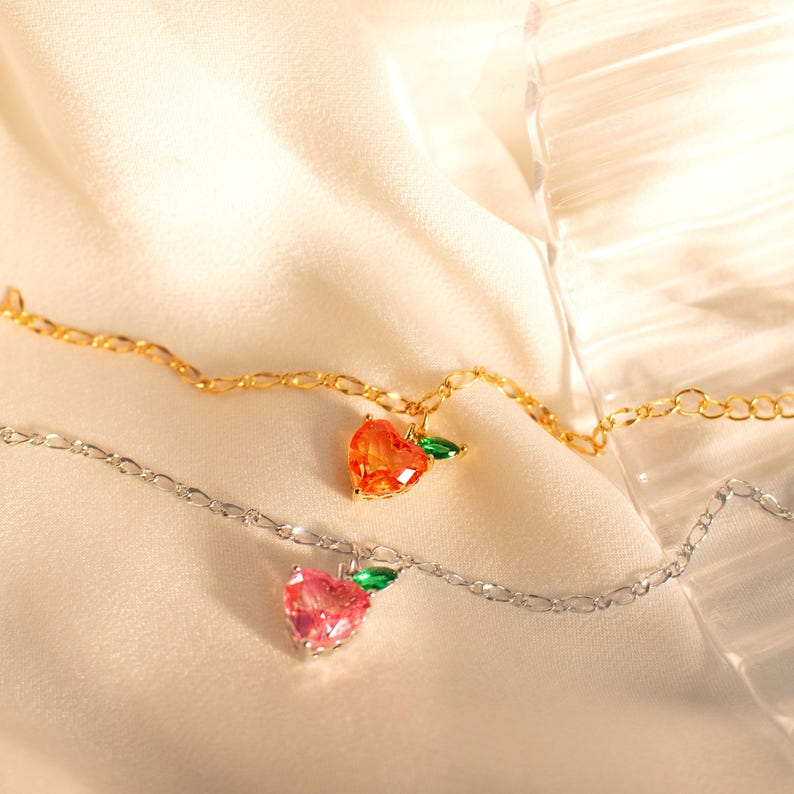 Apple Heart Crystal Bracelet: 16k Gold Plated Charm Bracelet
