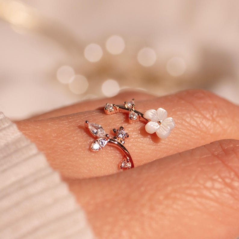 Birth Flower Ring 925 Sterling Silver Mother of Pearl Sakura Rings Adjustable Delicate Personalized Birthstone Gift